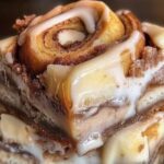 Cinnamon Roll Cheesecake Bars